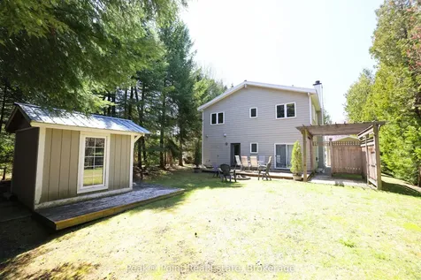 611 York Avenue South Bruce Peninsula ON N0H 2G0