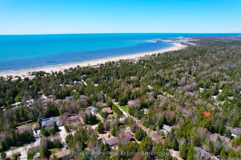 611 York Avenue South Bruce Peninsula ON N0H 2G0