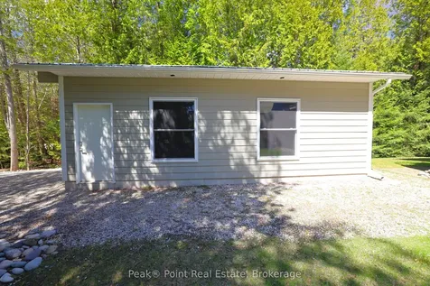 611 York Avenue South Bruce Peninsula ON N0H 2G0