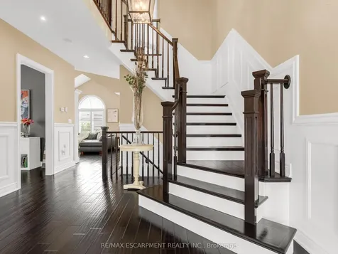 4957 Gilmore Street Lincoln ON L3J 0G9