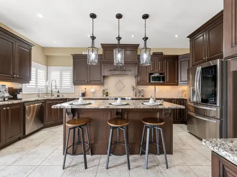 4957 Gilmore Street Lincoln ON L3J 0G9