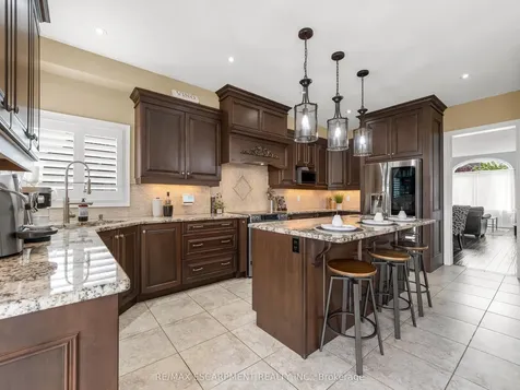 4957 Gilmore Street Lincoln ON L3J 0G9