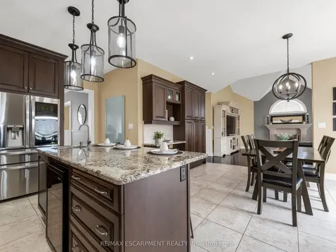 4957 Gilmore Street Lincoln ON L3J 0G9