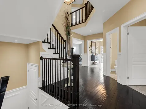4957 Gilmore Street Lincoln ON L3J 0G9