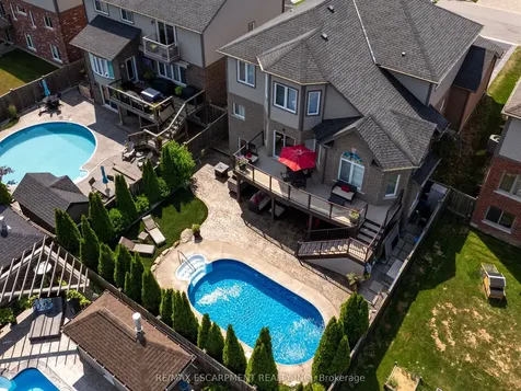 4957 Gilmore Street Lincoln ON L3J 0G9