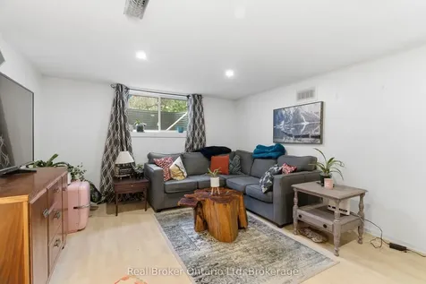 6 Eleanor Court Guelph ON N1E 1S7