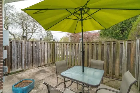 6 Eleanor Court Guelph ON N1E 1S7