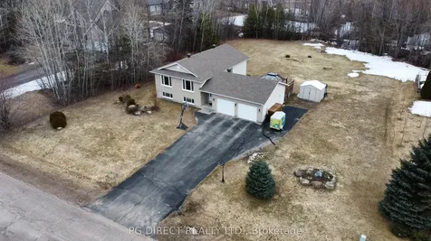 16 Mallard Street Laurentian Valley ON K8A 8N9