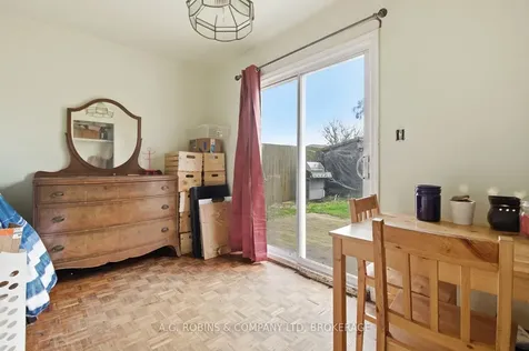 29 Lanark Crescent St. Catharines ON L2M 6E1
