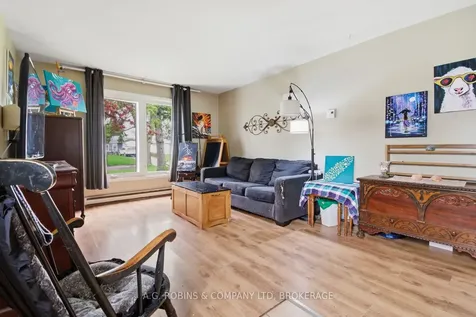 29 Lanark Crescent St. Catharines ON L2M 6E1