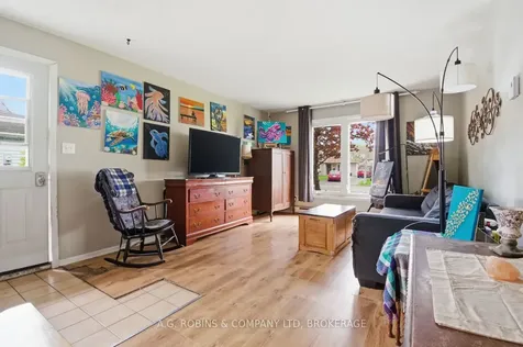 29 Lanark Crescent St. Catharines ON L2M 6E1