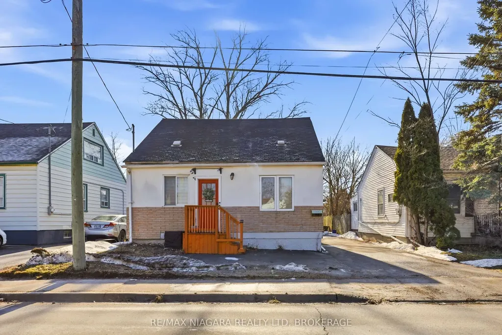 412 Welland Avenue St. Catharines ON L2M 5T8