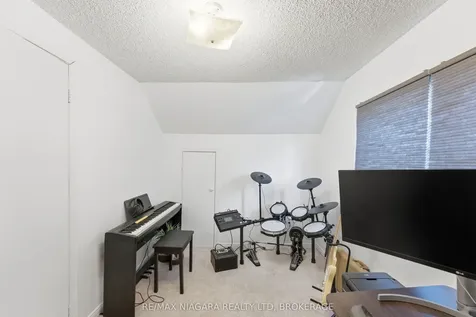 412 Welland Avenue St. Catharines ON L2M 5T8