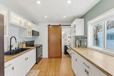 412 Welland Avenue St. Catharines ON L2M 5T8