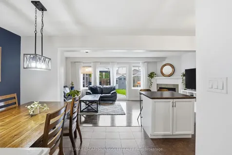 258 Fall Fair Way Hamilton ON L0R 1C0