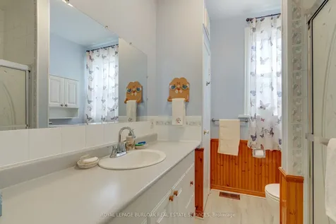 215 Whites Road Minto ON N0G 2P0