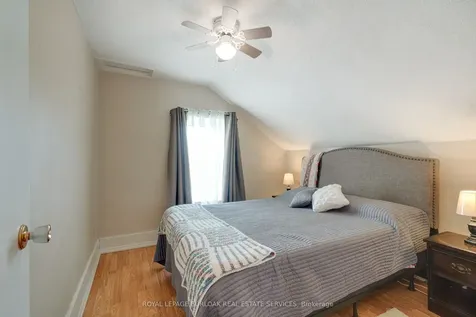 215 Whites Road Minto ON N0G 2P0