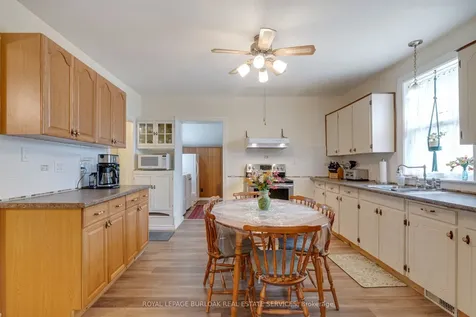 215 Whites Road Minto ON N0G 2P0