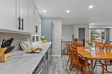 21 Birch Crescent Kawartha Lakes ON K0M 1A0