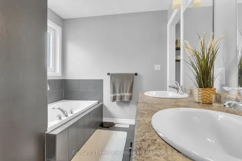 832 Halifax Road Woodstock ON N4T 0C6