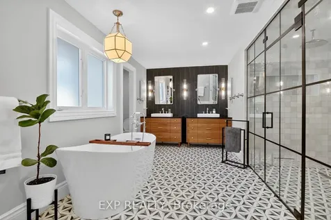 541 Dressage Avenue Kanata ON K2V 0C6