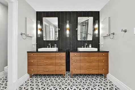 541 Dressage Avenue Kanata ON K2V 0C6