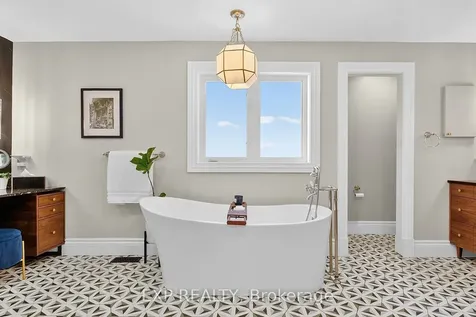 541 Dressage Avenue Kanata ON K2V 0C6