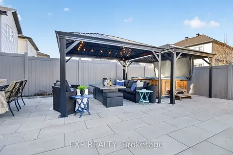541 Dressage Avenue Kanata ON K2V 0C6