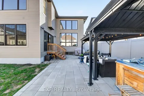 541 Dressage Avenue Kanata ON K2V 0C6