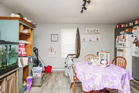 71 Canal Street Quinte West ON K8V 4K4