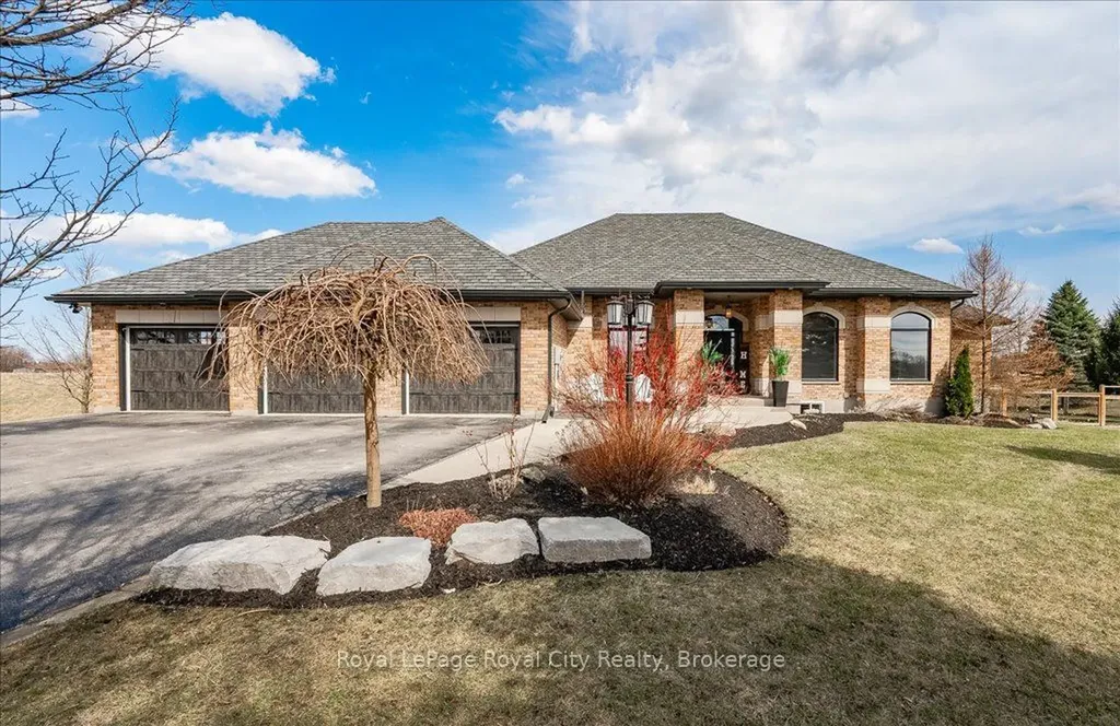 4663 Wellington 35 Road Puslinch ON N1H 6J3