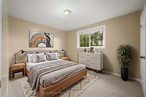 49 Corneil Street Kawartha Lakes ON K9V 5T7