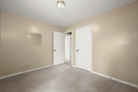 49 Corneil Street Kawartha Lakes ON K9V 5T7