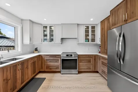 1220 Humberside Drive Kingston ON K7P 2P3