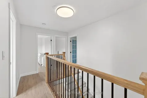 1220 Humberside Drive Kingston ON K7P 2P3
