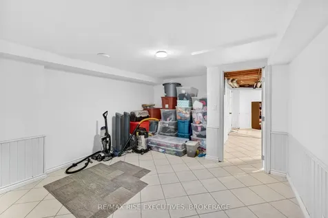 1220 Humberside Drive Kingston ON K7P 2P3