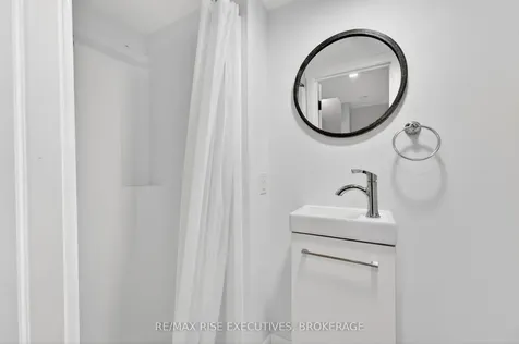 1220 Humberside Drive Kingston ON K7P 2P3
