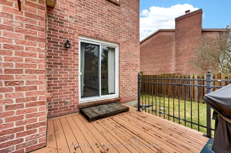 1220 Humberside Drive Kingston ON K7P 2P3