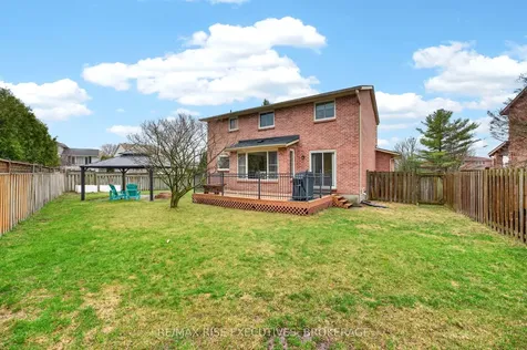 1220 Humberside Drive Kingston ON K7P 2P3