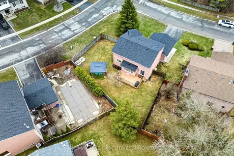 1220 Humberside Drive Kingston ON K7P 2P3