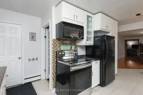 140 Margaret Street North Bay ON P1B 8G4