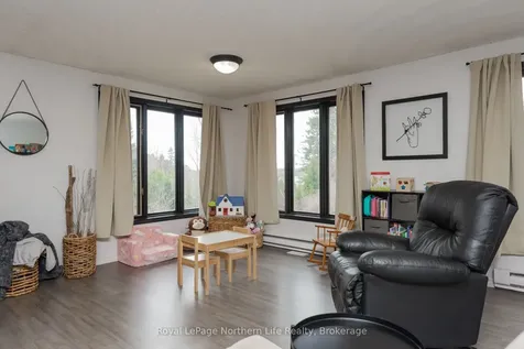 140 Margaret Street North Bay ON P1B 8G4