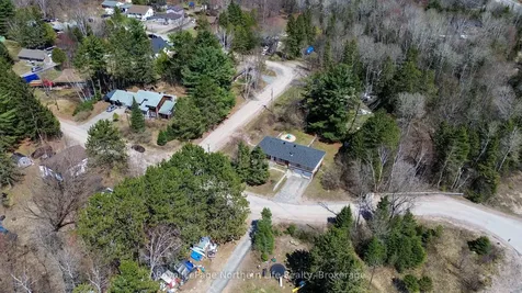 140 Margaret Street North Bay ON P1B 8G4