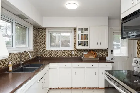 140 Margaret Street North Bay ON P1B 8G4