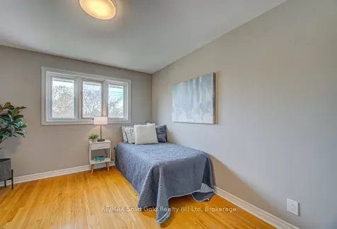 79 Woodhaven Road Kitchener ON N2C 1T9