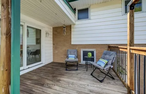 79 Woodhaven Road Kitchener ON N2C 1T9