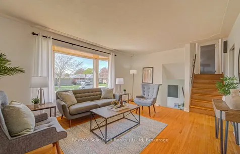 79 Woodhaven Road Kitchener ON N2C 1T9