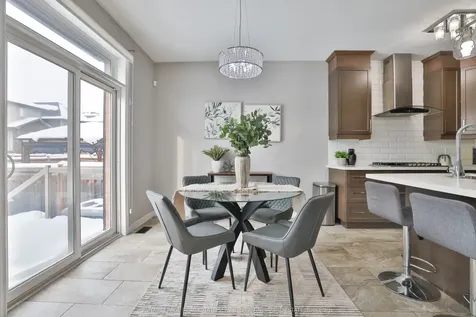 15 Cutts Crescent Hamilton ON L0R 1C0