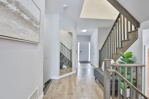 15 Cutts Crescent Hamilton ON L0R 1C0