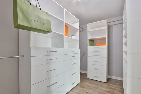 15 Cutts Crescent Hamilton ON L0R 1C0